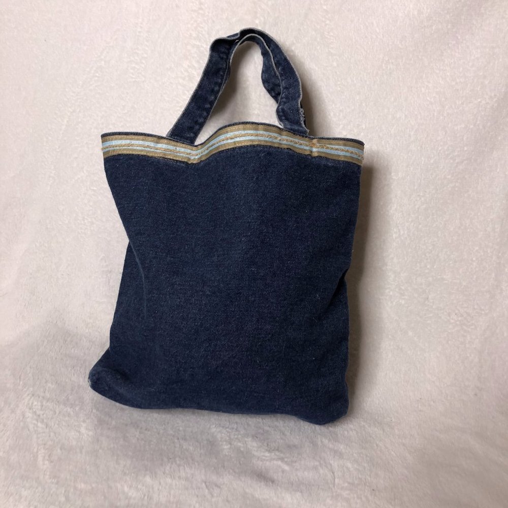 Womens Blue Denim Floral Embroidered Tote Bag OS - Picture 2 of 4